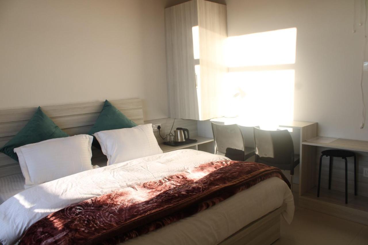 Him Aashrey B&B Homestay Shimla Exterior photo